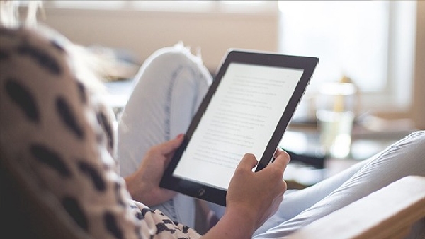 എഴുതൂ...എഴുതൂ.. എഴുതിക്കൊണ്ടേ ഇരിക്കൂ..