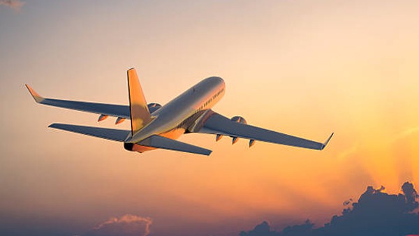 തോമസൂട്ടി വിട്ടോടാ..ഫ്ലൈറ്റിൽ പറക്കാൻ ഗൂഗിൾ ഫ്ലൈറ്റ്സ്