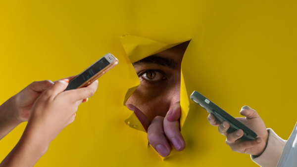 മെസേജ് അ‌ടക്കമുള്ള നിങ്ങളുടെ ഡാറ്റ  ഇനി കമ്പനികൾ സർക്കാരിന് നൽകും