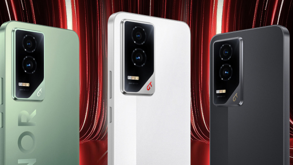 കണ്ണടിച്ച് പോകാതെ കളിച്ച് തകർക്കാം! ആവേശമായി ഹോണർ GT