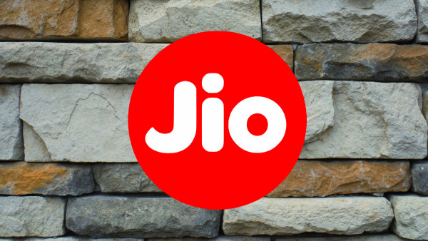 രാജാവിനെപ്പോലെ സുഖിക്കാം; ആകെയുള്ളത് മൂന്നേ മൂന്ന് ജിയോ പ്ലാനുകൾ