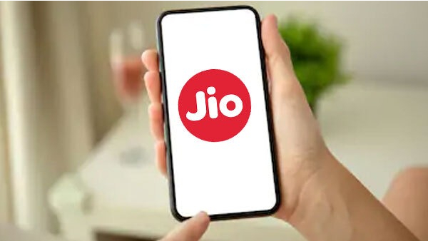 ജിയോ ഉപയോഗിക്കുന്നവർക്ക് പഴയ കോളുകൾ പെട്ടെന്ന് കണ്ടെത്താം