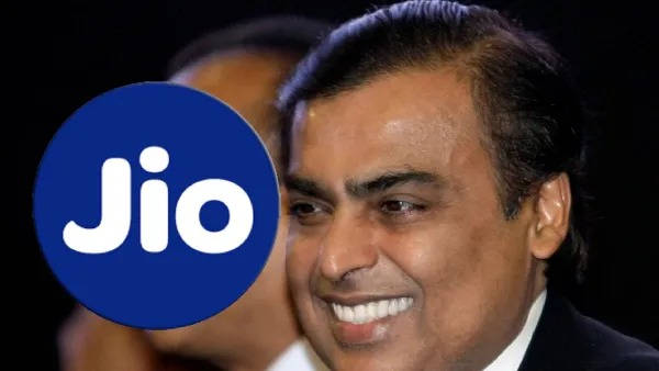 എയർടെലിന് പിന്നാലെ സ്റ്റാർലിങ്കുമായി കരാറിൽ ജിയോയും