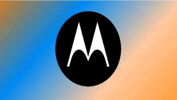 രണ്ടും കൽപ്പിച്ച് മോട്ടറോള! 