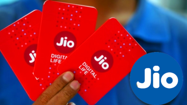 വർഷം തീരാറായി! ഡാറ്റ പെട്ടെന്ന് തീരാതിരിക്കാൻ 3 ജിയോ ഓപ്ഷനുകൾ