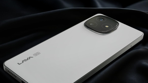 എട്ടാം മാസത്തിൽ വന്ന അ‌ൾട്ര മോഡൽ! 15000 രൂപയിൽ താഴെ വില