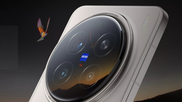 സാംസങ്ങിന്റെ അൾട്രയെ പിടിച്ചുകെട്ടാൻ വരുന്ന വിവോ X300 അൾട്ര! സാംസങ്ങിന്റെ അൾട്രയെ പിടിച്ചുകെട്ടാൻ വരുന്ന വിവോ X300 അൾട്ര!