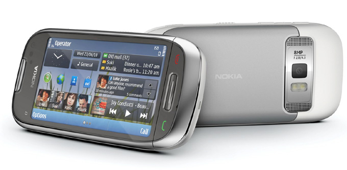 Nokia E7-00