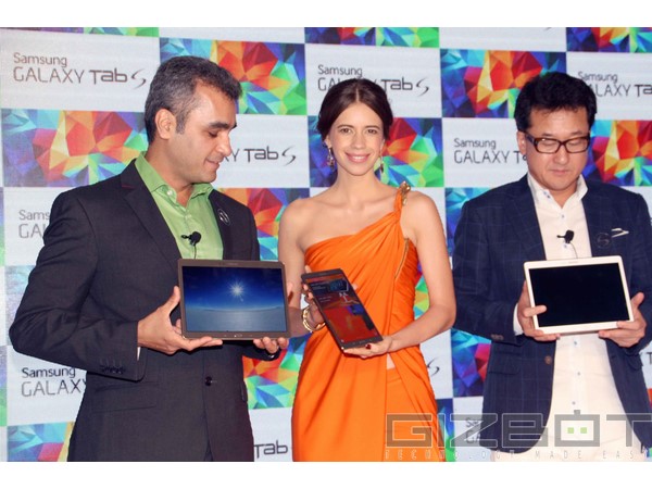 Kalki Koechlin has launches the Samsung Galaxy Tab S
