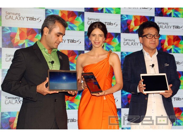 Kalki Koechlin has launches the Samsung Galaxy Tab S