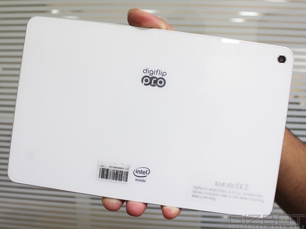 In Pics: Flipkart Digiflip Pro XT911 Review - Gizbot