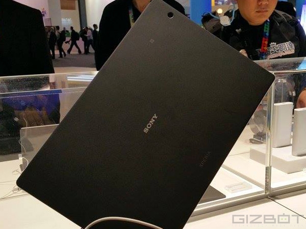 Sony Xperia Z4 Tablet First Look