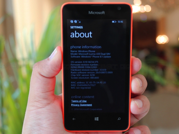 Microsoft Lumia 430 (Dual Sim) First Look