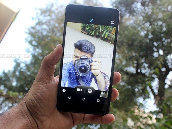 Intex Cloud S9 Review