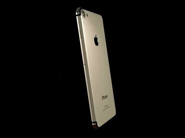 Apple iPhone 7 Gold Diamond Cluster