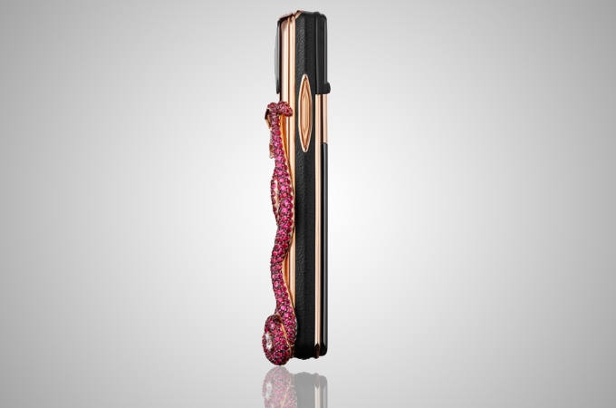 Vertu Signature Cobra