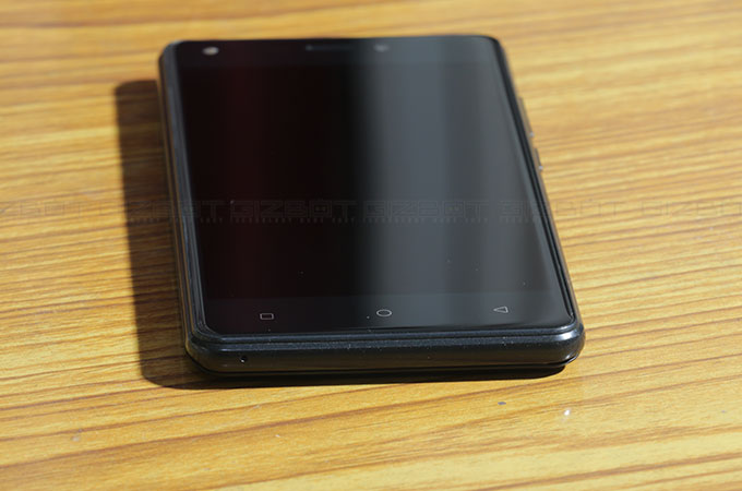 Intex Aqua Lions 3 First Impressions