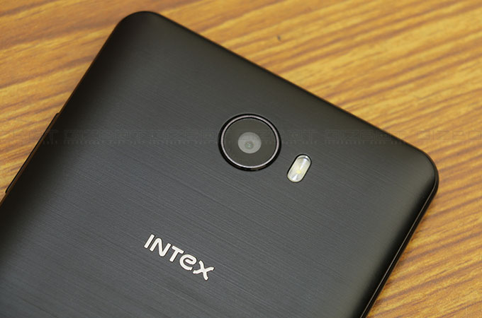 Intex Aqua Lions 3 First Impressions