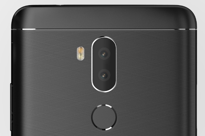 Alcatel A7 XL