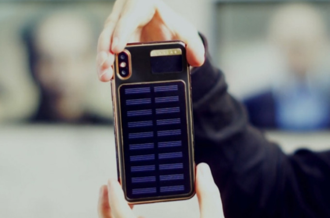 Apple iPhone X Tesla Gold