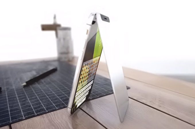 Apple iPhone X Flip Phone Concept Design