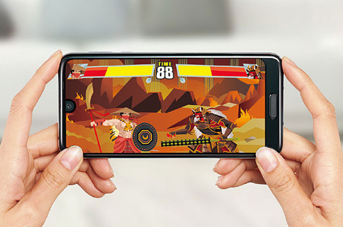 Sharp Aquos R2