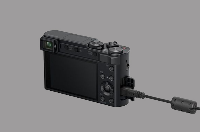 Panasonic Lumix DC ZS200