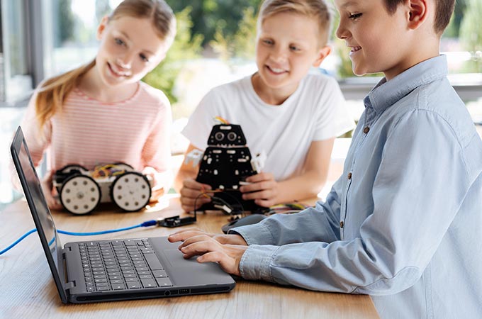 ASUS Chromebook C204