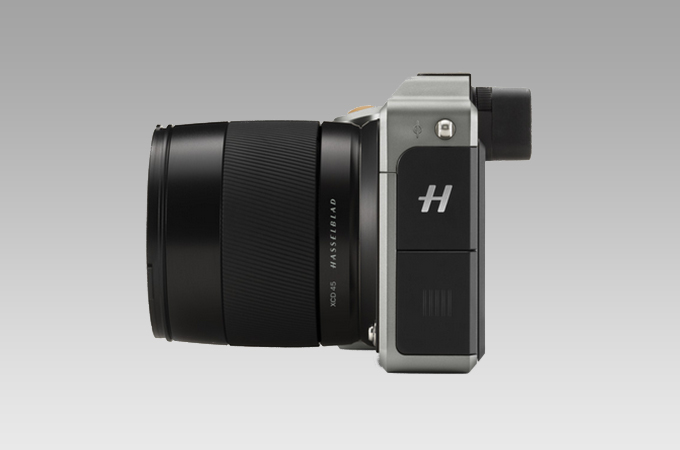 HASSELBLAD X1D