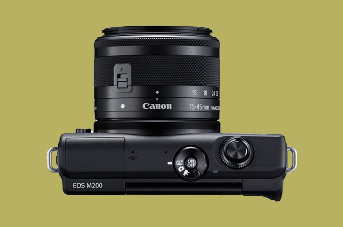 Canon EOS M200