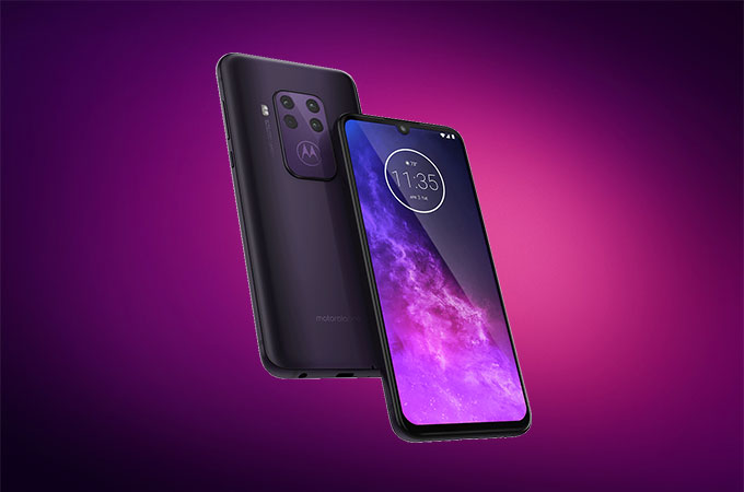 Motorola One Zoom