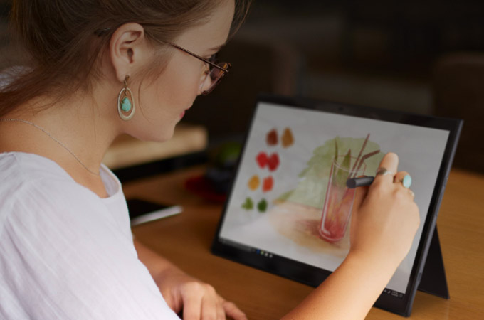 Lenovo StoryHub Tablet