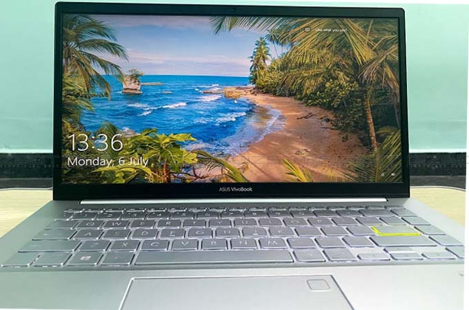 Asus VivoBook S433 Review