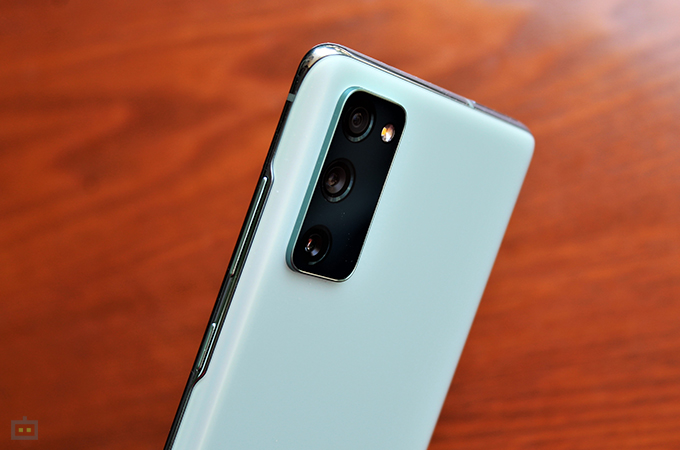 Samsung Galaxy S20 FE Reviews