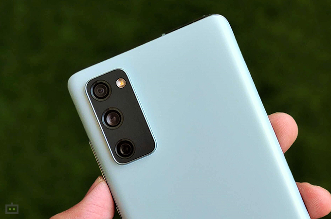 Samsung Galaxy S20 FE Reviews