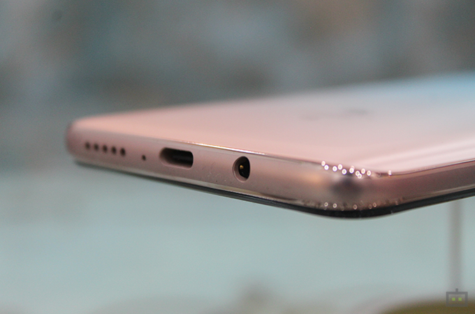 Xiaomi Mi 10i Review