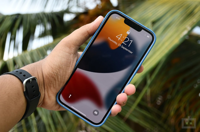 Apple iPhone 13 Review