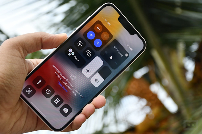 Apple iPhone 13 Review