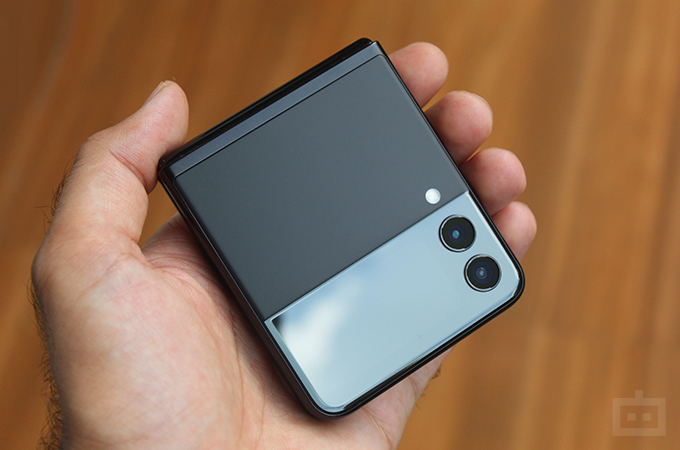 Samsung Galaxy Z Flip 3