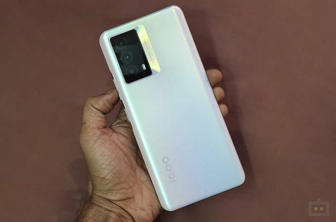 iQOO Z5 5G Review