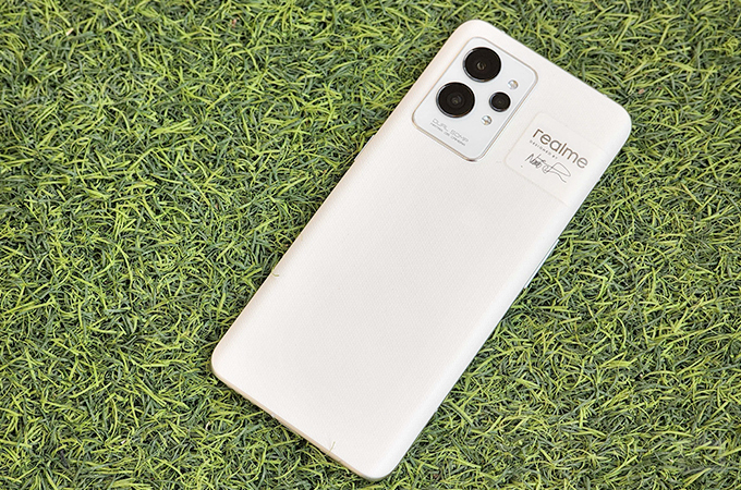 Realme GT 2 Pro