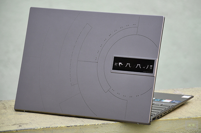 Asus Zenbook 14X OLED Space Edition Review