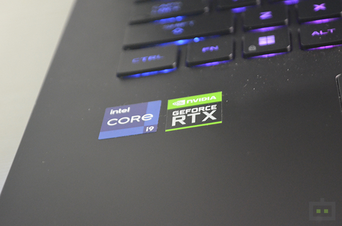 Asus ROG Strix Scar 17 SE Review