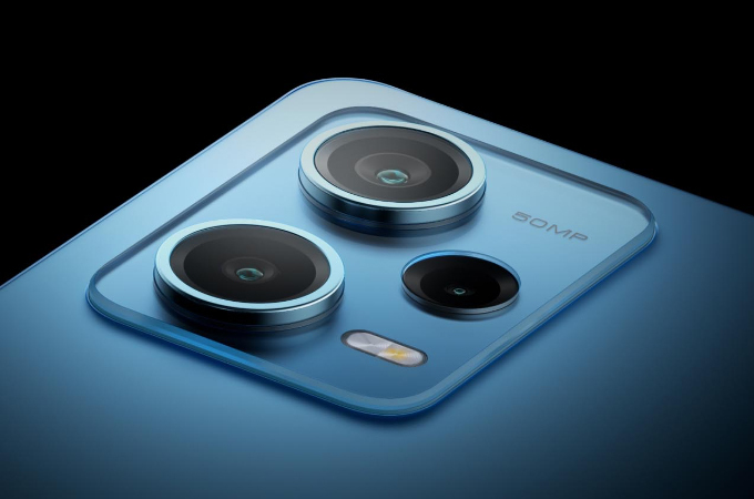 In Pics: Redmi Note 12 Pro 5G - Gizbot
