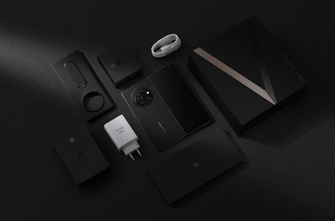 Tecno Phantom V Fold