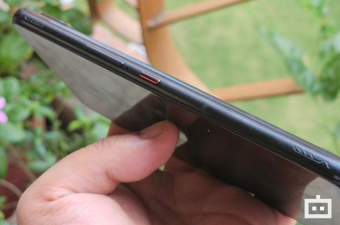 ASUS ROG Phone 7