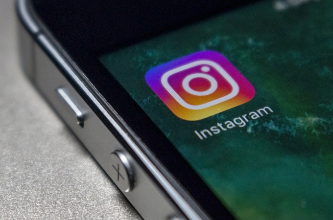 How to Hide Your Last Seen Status on Instagram