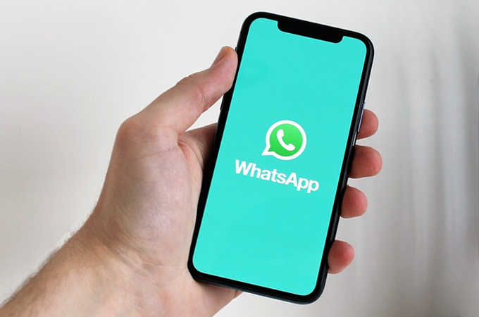 How to Use WhatsApp QR Code to Share Contact In Desktop