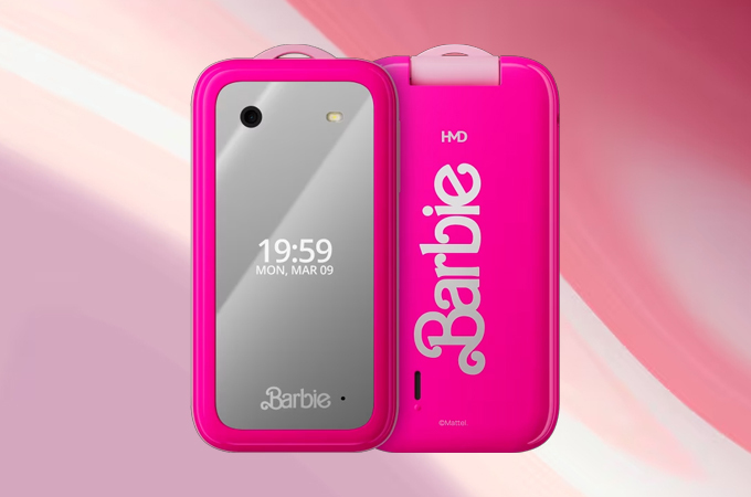 HMD Barbie Phone Gallery