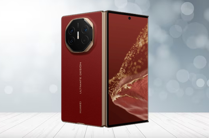 Huawei Mate XT Ultimate Gallery